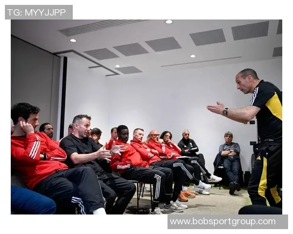 皮耶罗称赞阿莱格里引导莱奥在米兰实现质的飞跃 皮耶罗称赞阿莱格里引导莱奥在米兰实现质的飞跃