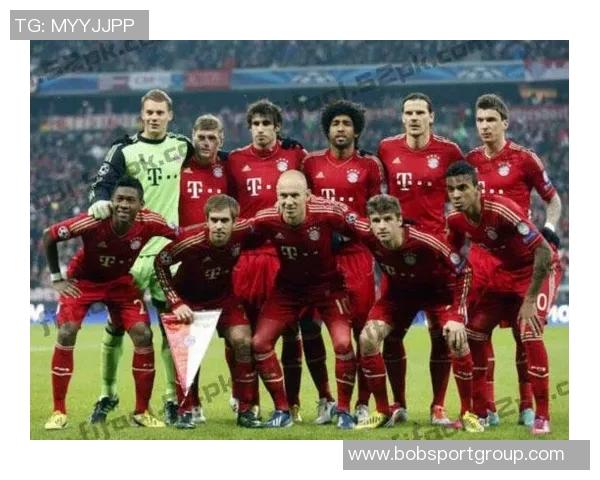 范比滕称赞拜仁阵容实力强大德甲冠军几乎在握