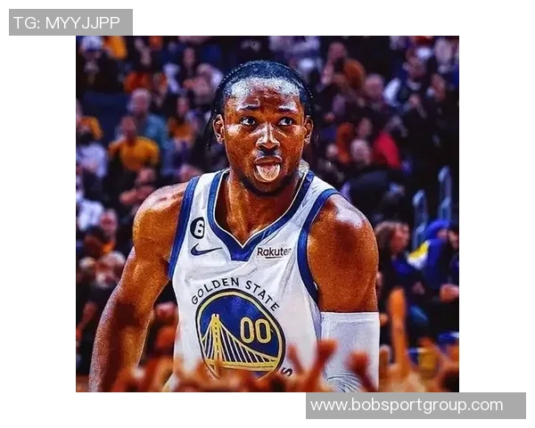 巴特勒称赞库明加为攻防核心近期表现令人惊艳助力球队目标实现 巴特勒称赞库明加为攻防核心近期表现令人惊艳助力球队目标实现