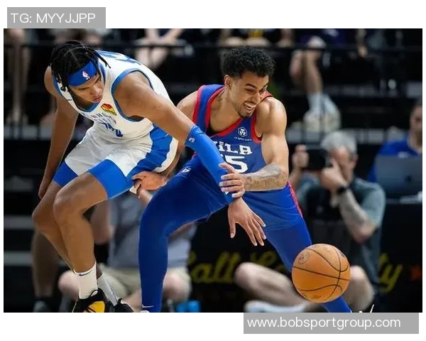 猛龙队与锋线新星朱利安里斯签约引发关注他是维密天使的弟弟