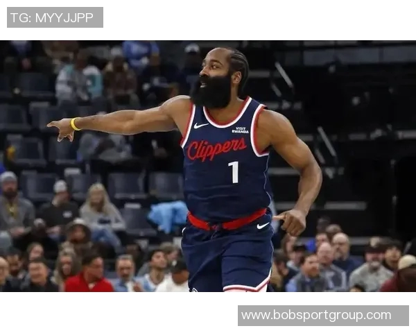 卢指导谈哈登提前下场原因球员自我评估是关键因素